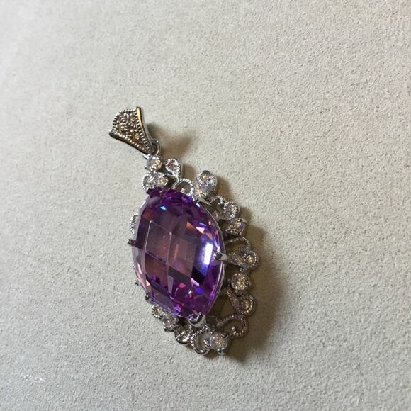 Sterling Silver Purple Crystal Statement Pendant - Picture 4 of 12